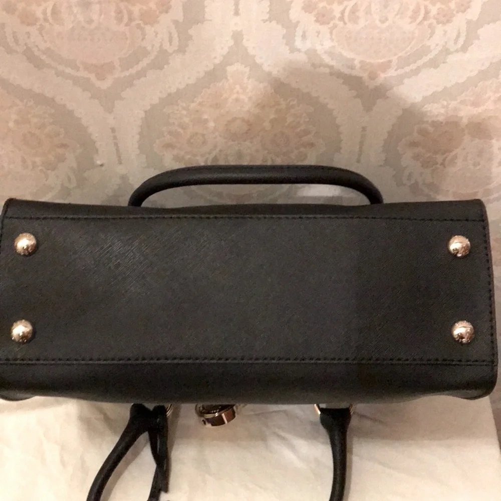 NWOT Michael Kors Black Textured bag